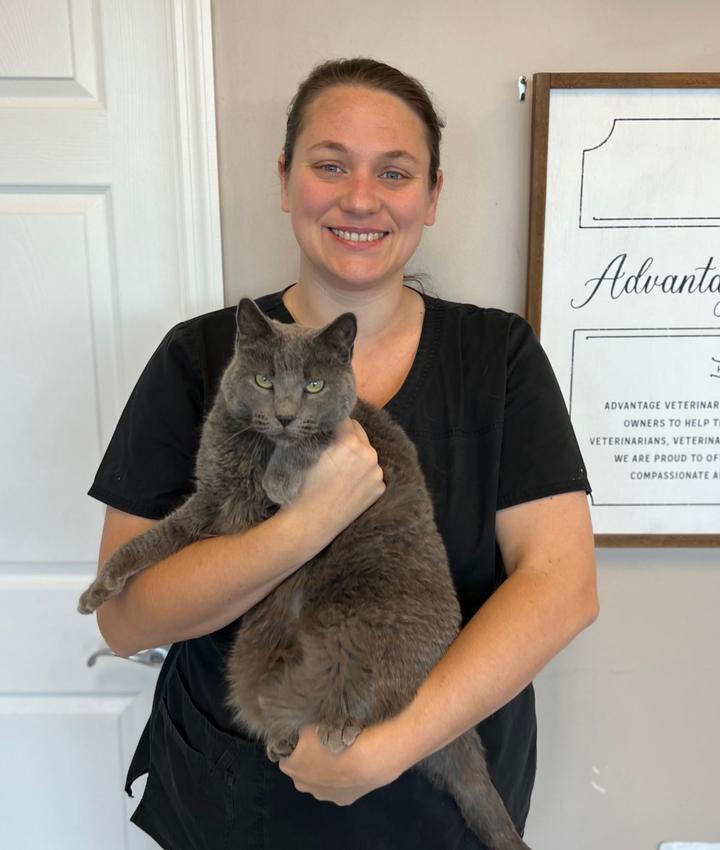 Marcy Collins Advantage Veterinary Center